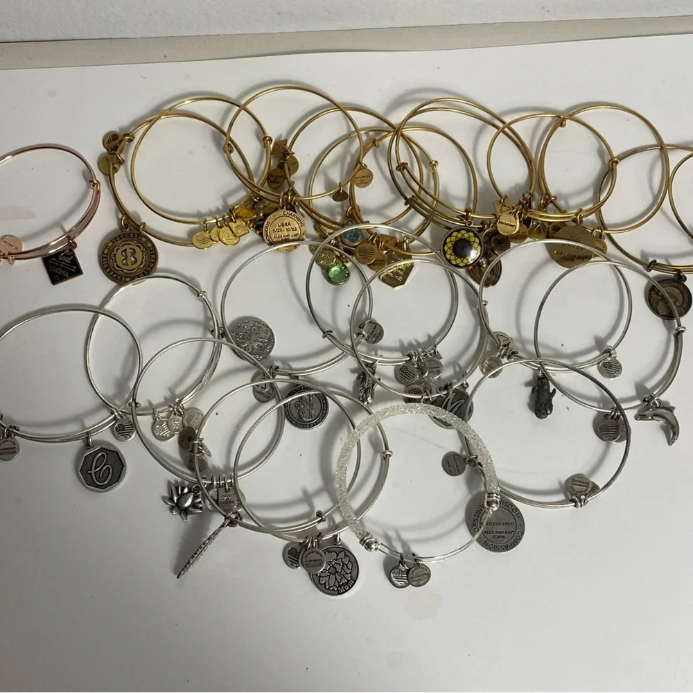 Sold - Picture 3 of 13